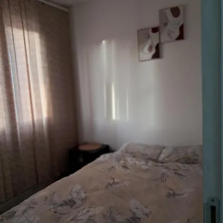 Daire Aerodrom Apartment-top Pick For Digital Nomads Üsküp