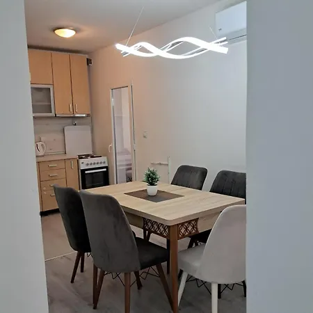 Apartment Aerodrom Apartment-top Pick For Digital Nomads Skopje