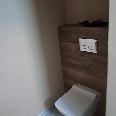 Aerodrom Apartment-top Pick For Digital Nomads Daire *